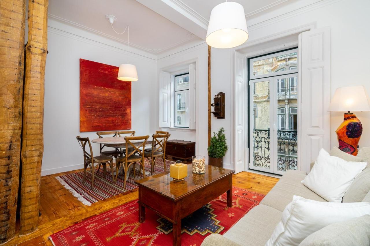 4 Bedroom Apartment On The City Center Lisbon Bagian luar foto