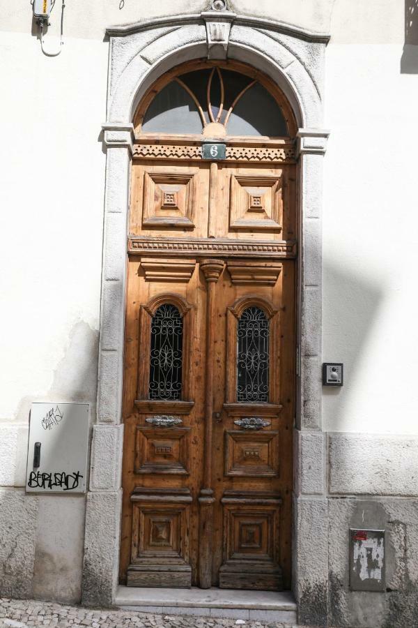 4 Bedroom Apartment On The City Center Lisbon Bagian luar foto