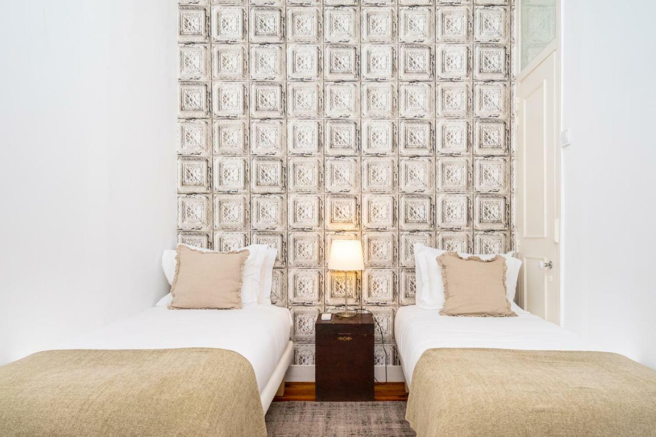 4 Bedroom Apartment On The City Center Lisbon Bagian luar foto