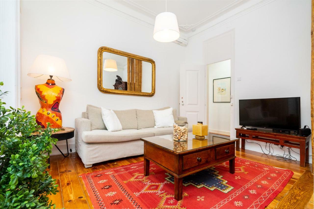 4 Bedroom Apartment On The City Center Lisbon Bagian luar foto